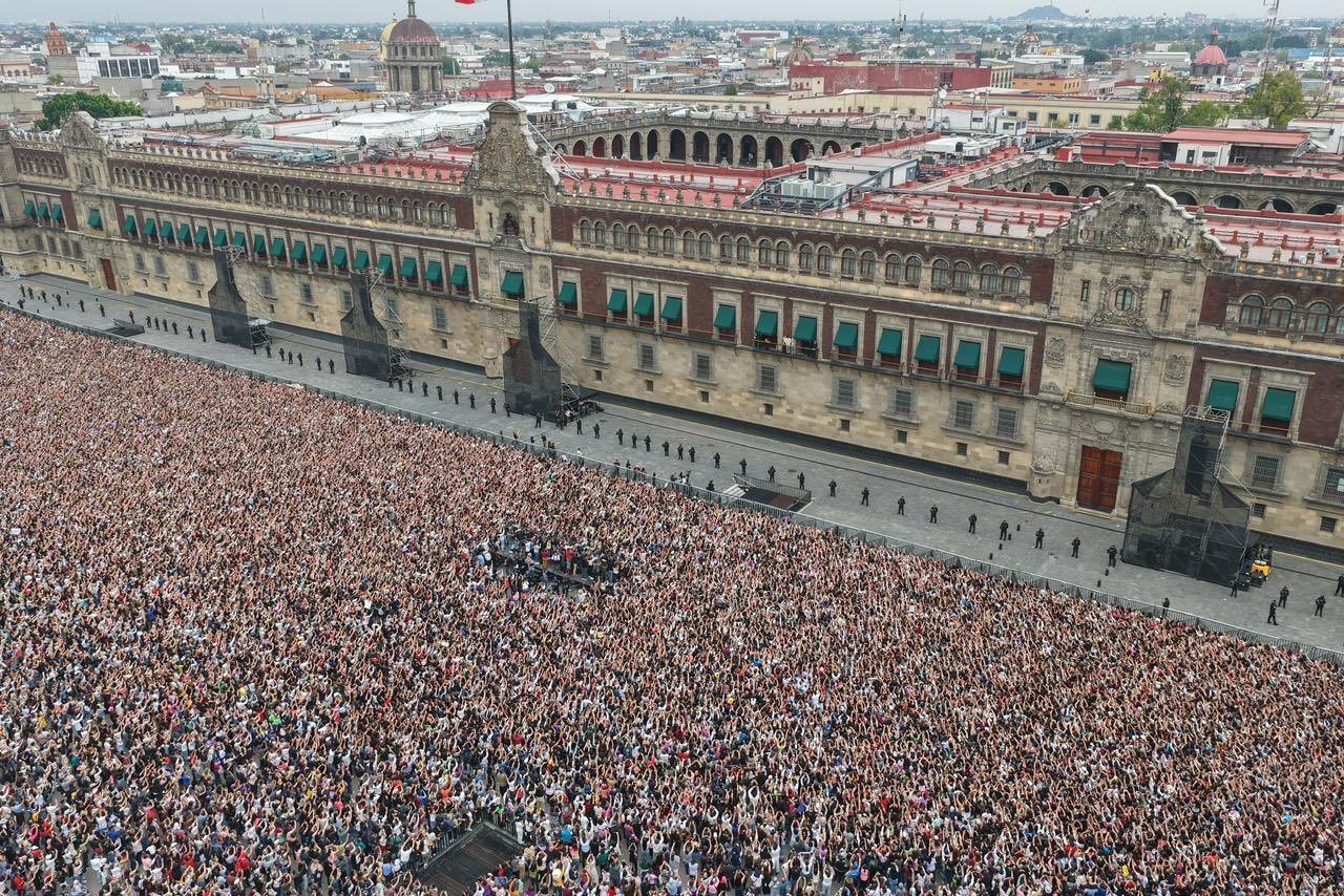 BTS Brings Mexico City to a Standstill